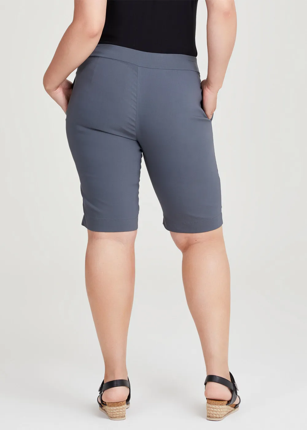 Roxy Short