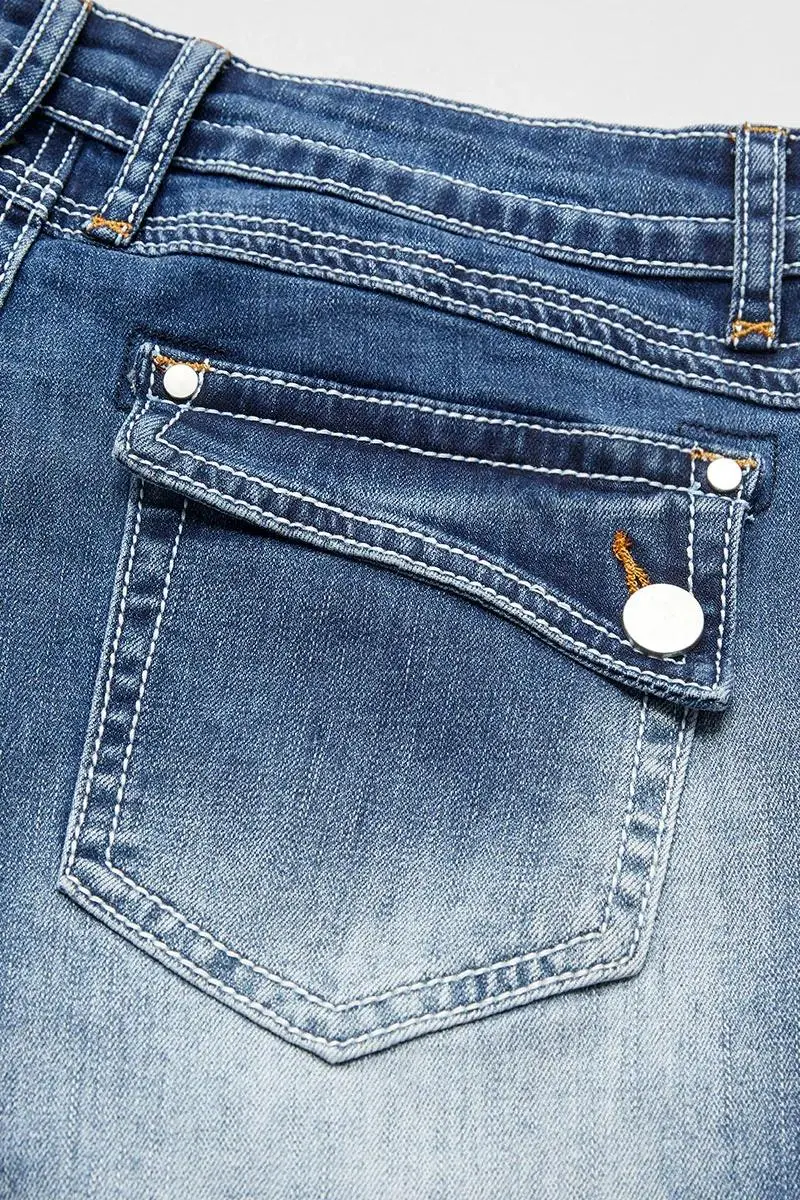 Wash Flap Pocket Roll Hem Low Rise Straight Leg Capri Jeans