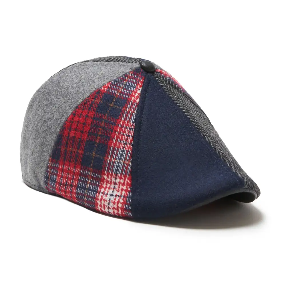 The King of Hearts Boston Scally Cap - Red & Blue Plaid
