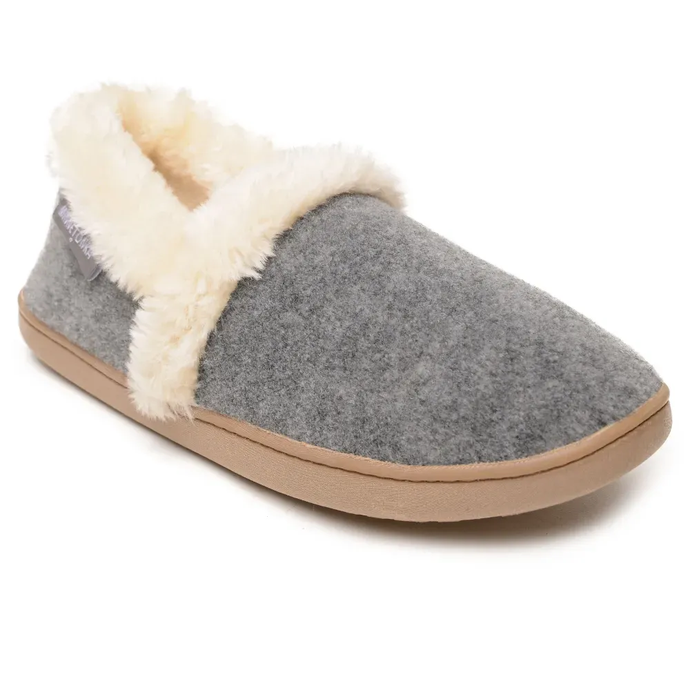Minnetonka Women's Dina Slip On Slippers