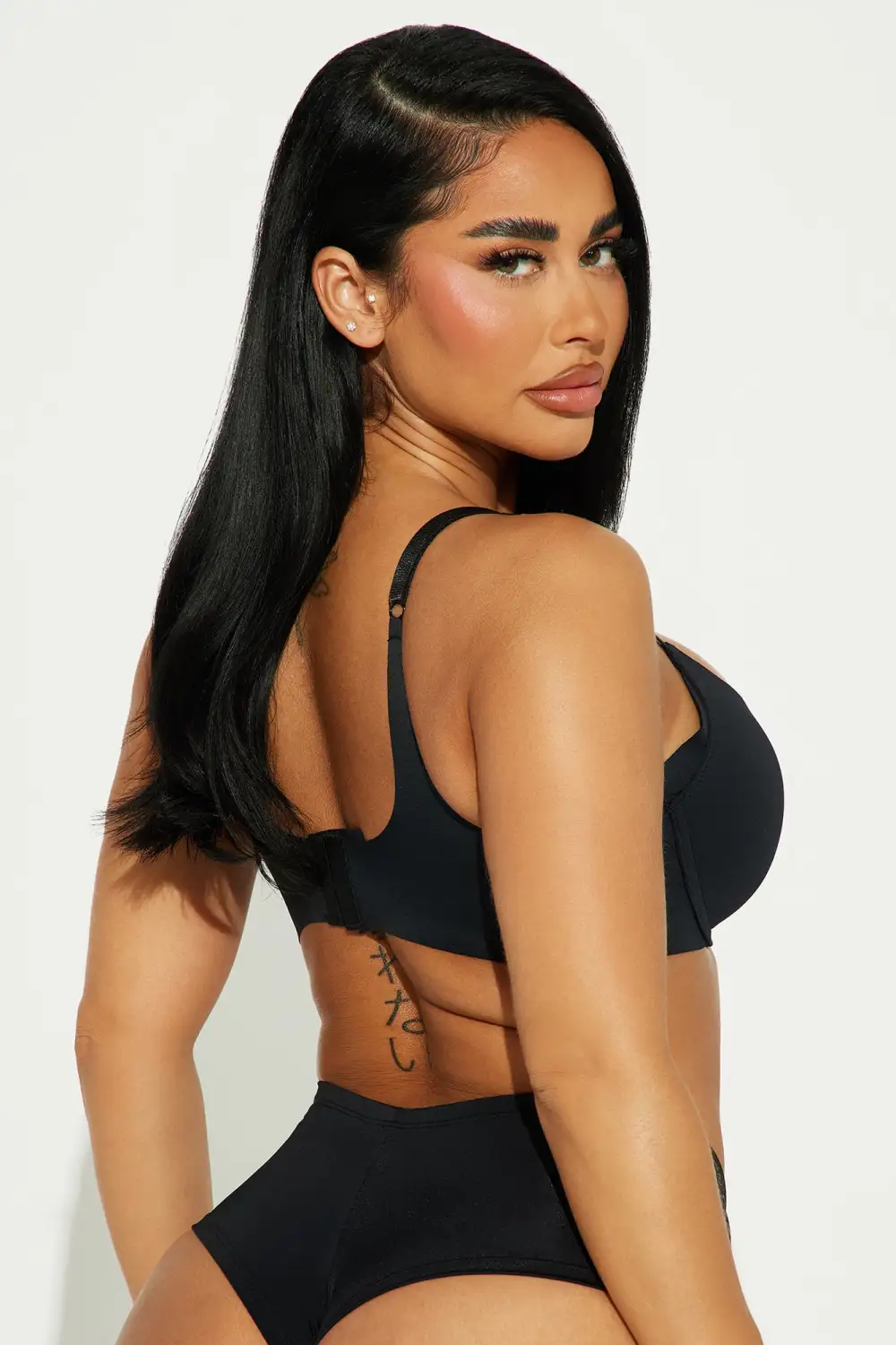 Everyday Smoothing Bra - Black