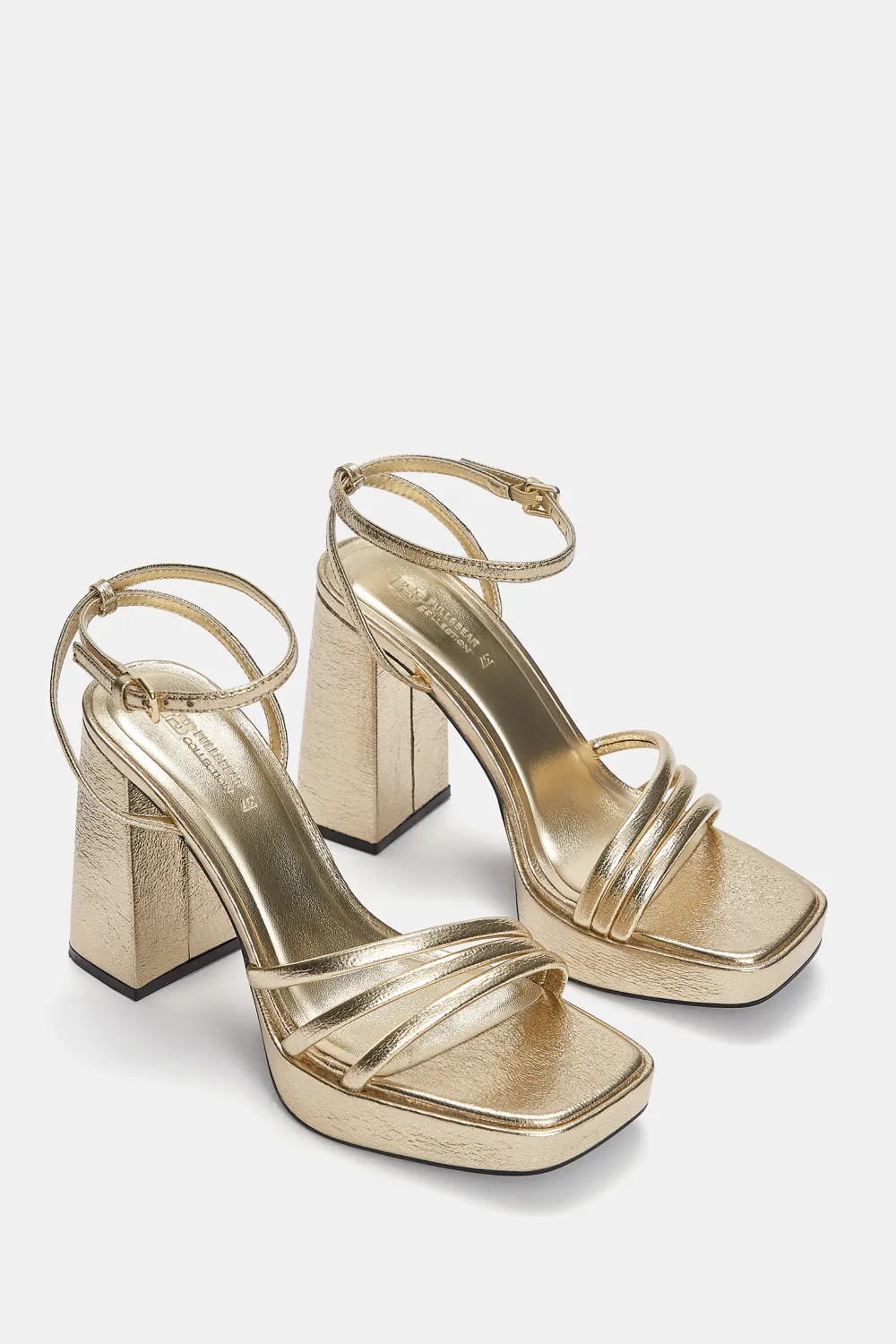 Sandalias doradas plataforma