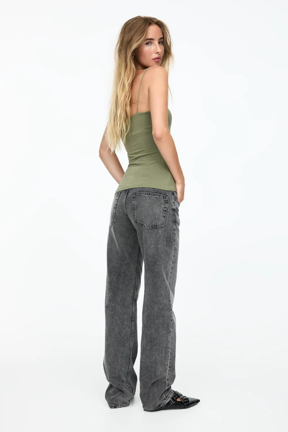 Strappy straight-cut top