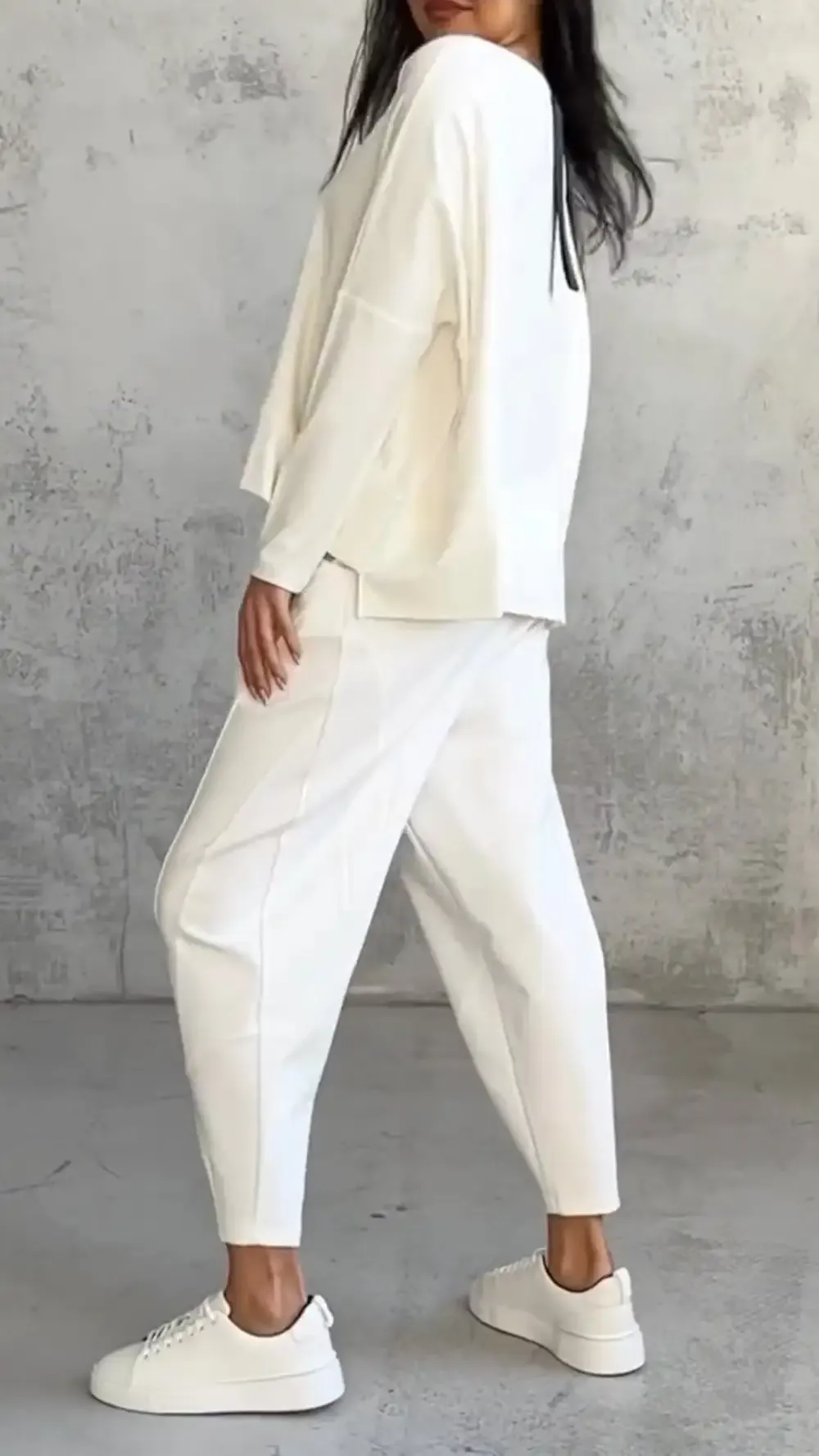 Women Chic Casual Round Neck Long Sleeve Two Piece Suit
