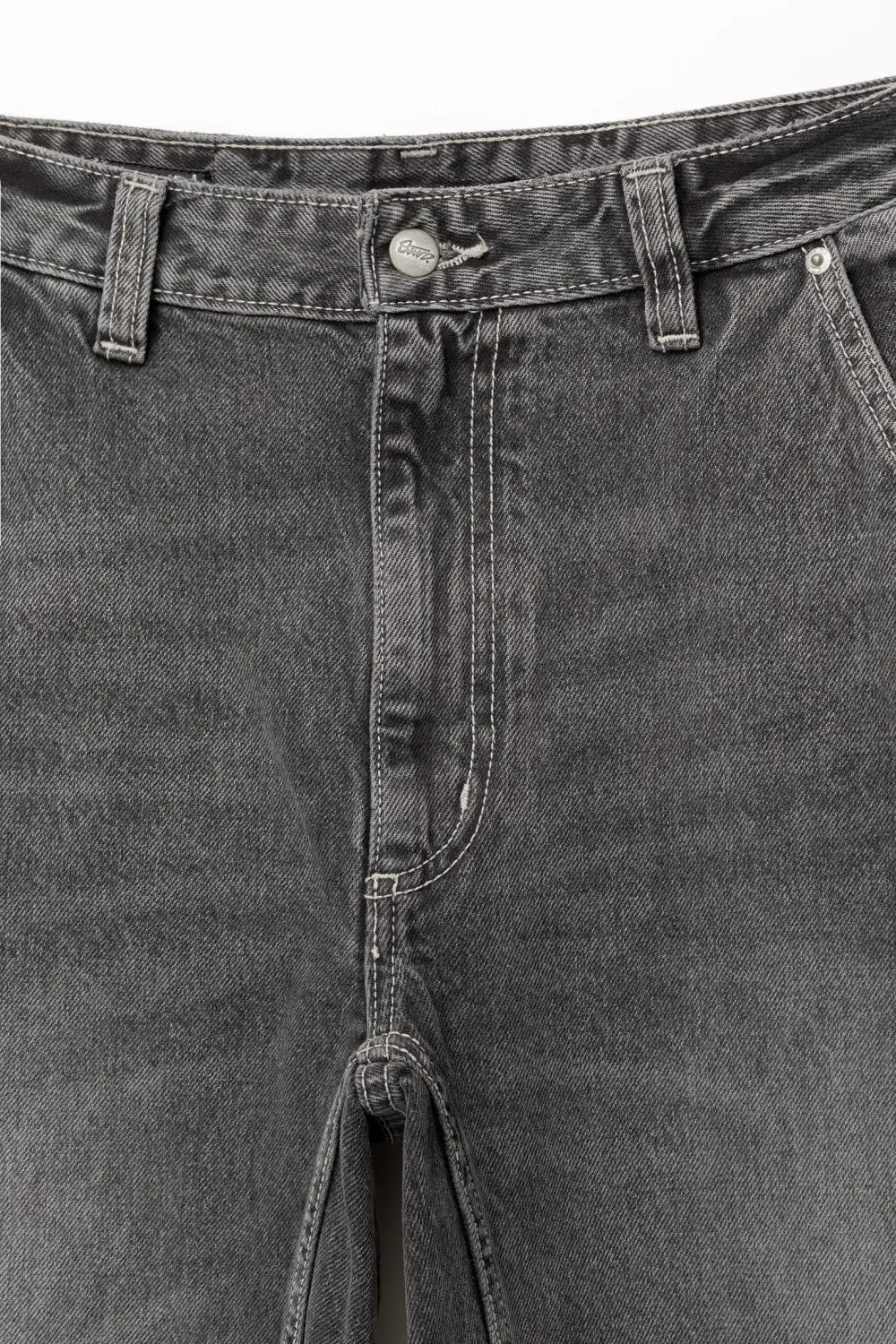 Balloon fit jeans