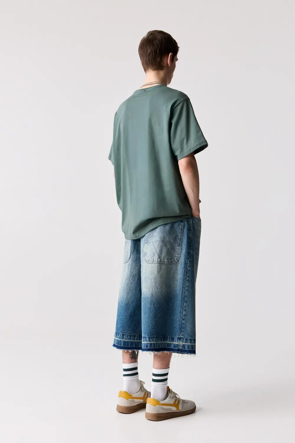 Basic short sleeve cotton T-shirt