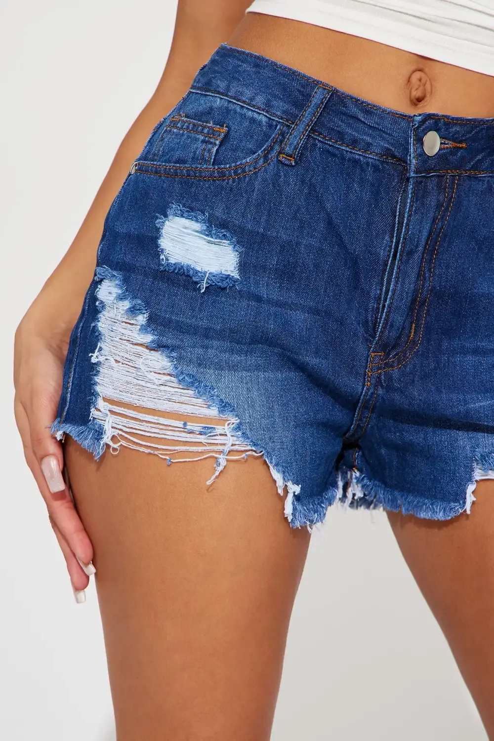 Going Out Your Way Shorts - Dark Wash