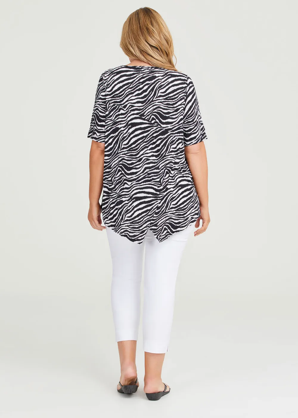 Gigi Asymmetric Top