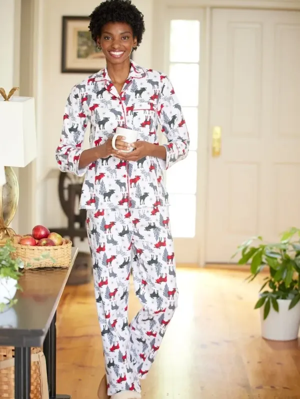 Women's Moose Flannel Pajama Set
