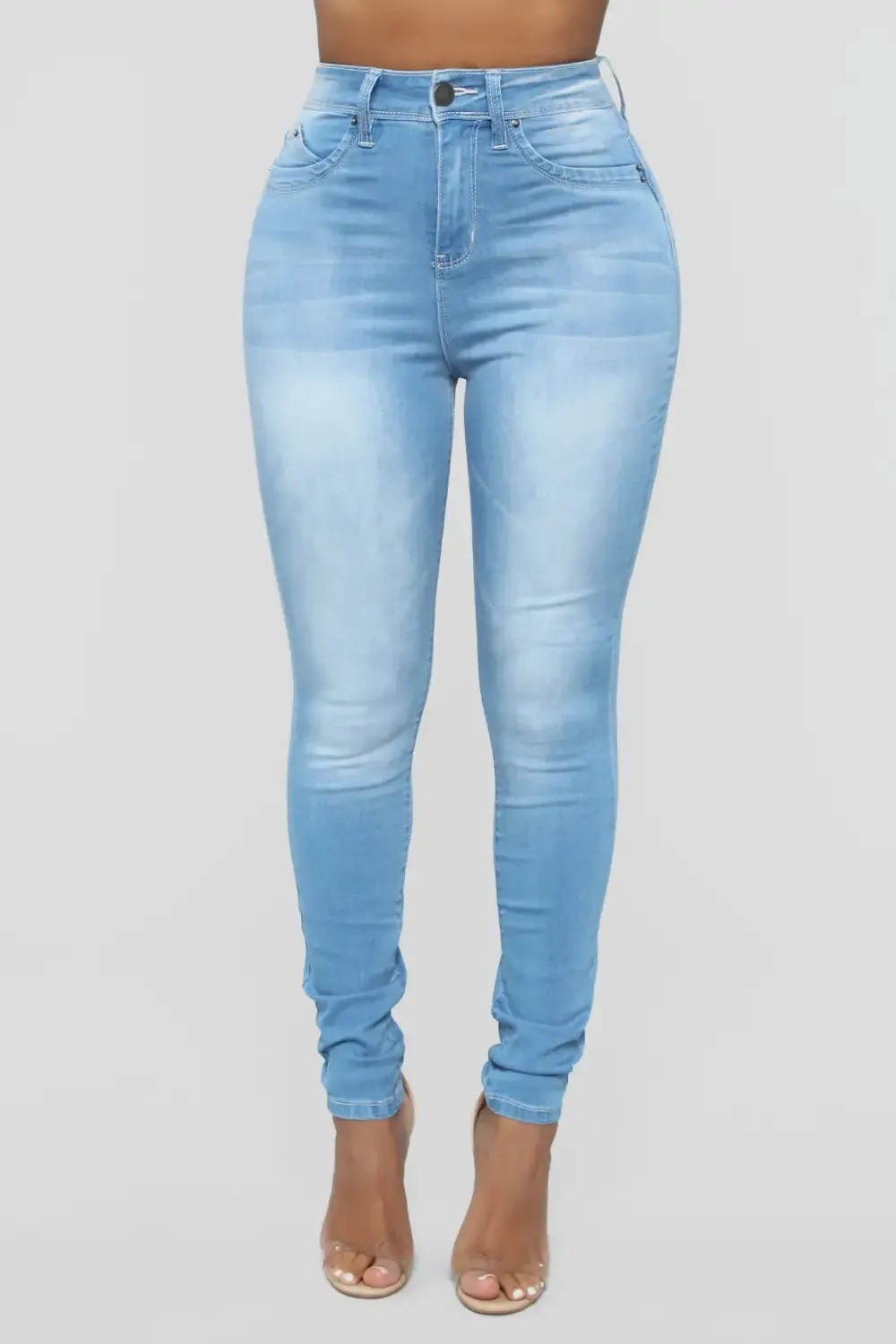 Statuesque Booty Lifting Jeans - Light Blue Wash