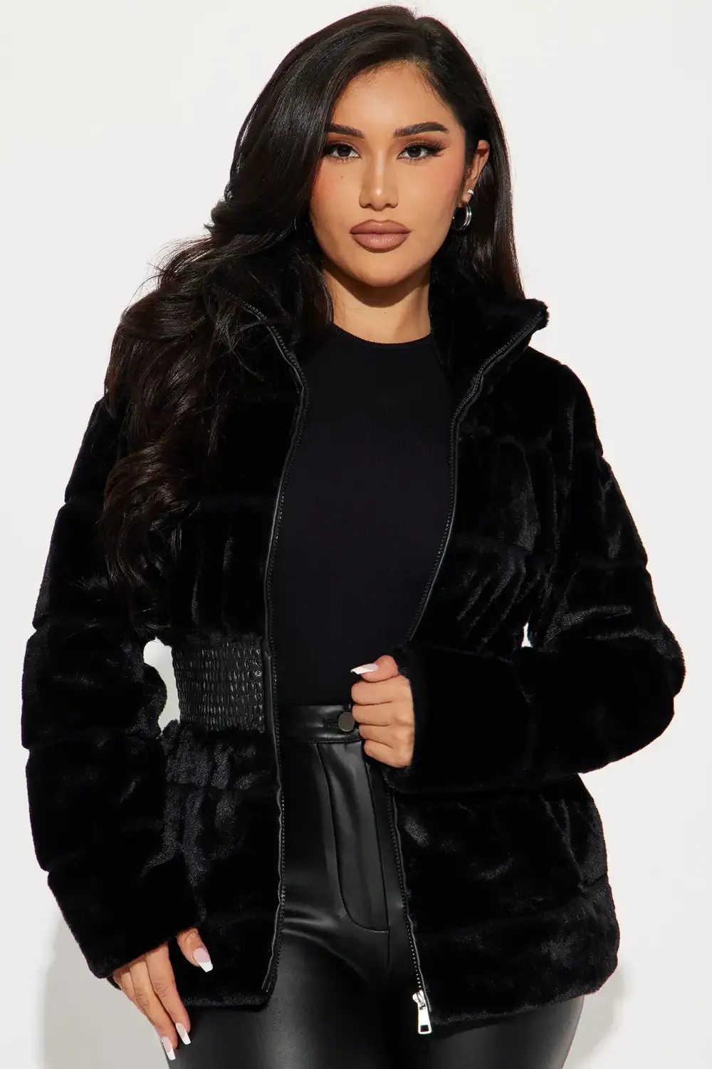 Stay Pressed Faux Fur Jack - Black