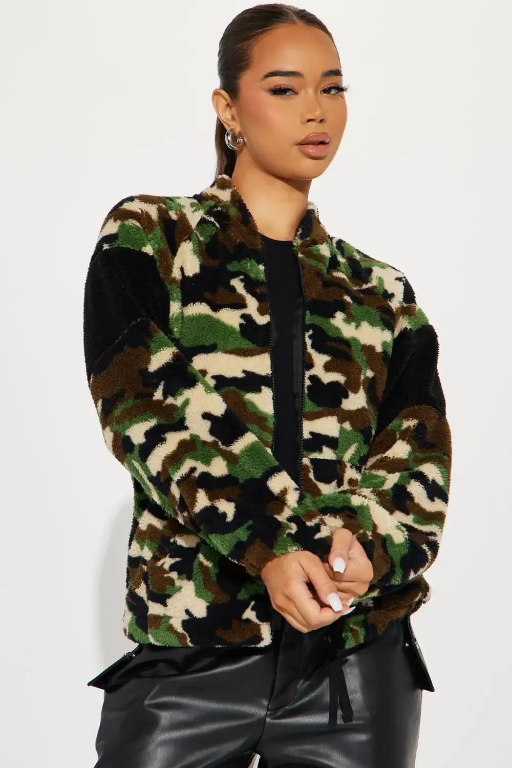 Kylie Camo Sherpa Jacket - Olive/combo