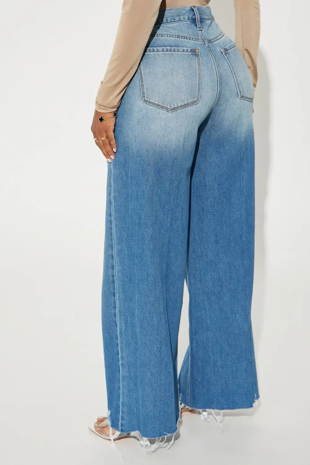 Winnie Wide Leg Jeans - Medium Wash