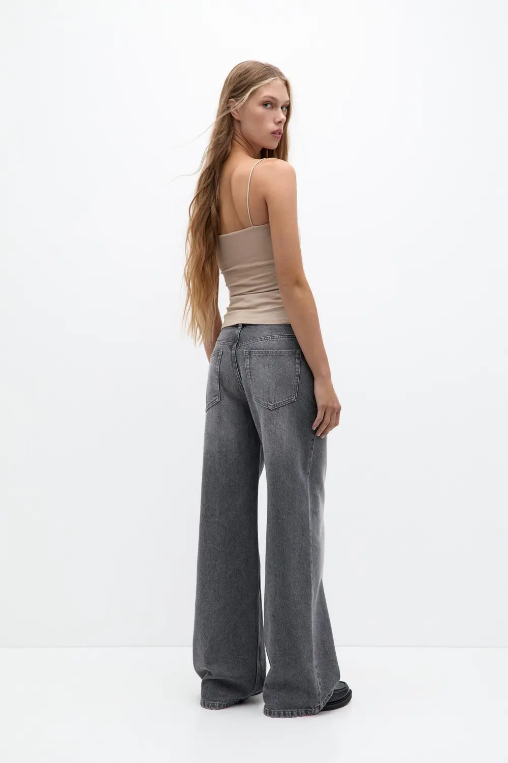 Pack of 2 tops with straps