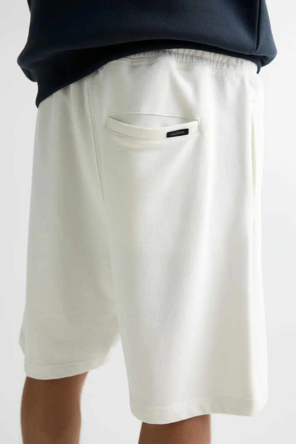 Bermuda short sweatpants