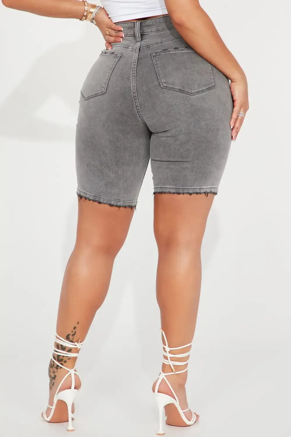 On The List Deluxe Stretch Bermuda Shorts - Grey