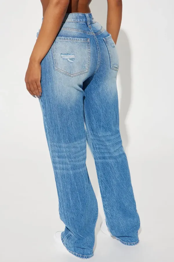 Got Game Straight Leg Jeans - Medium Wash