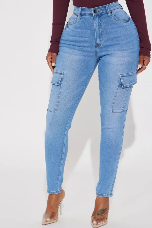 On The Roster Stretch Cargo Jean - Medium Wash