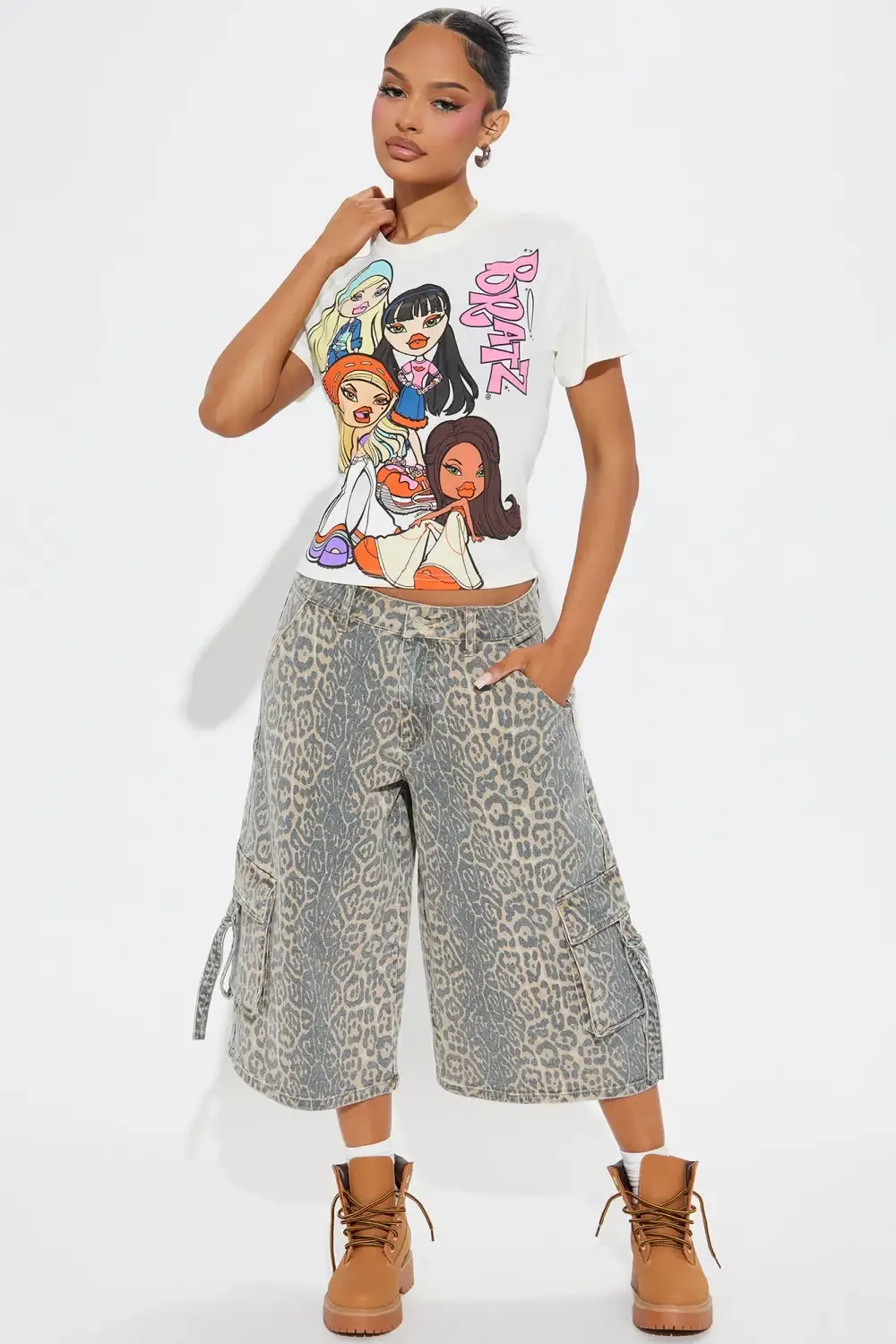 Bratz Baddies Tee - Ivory
