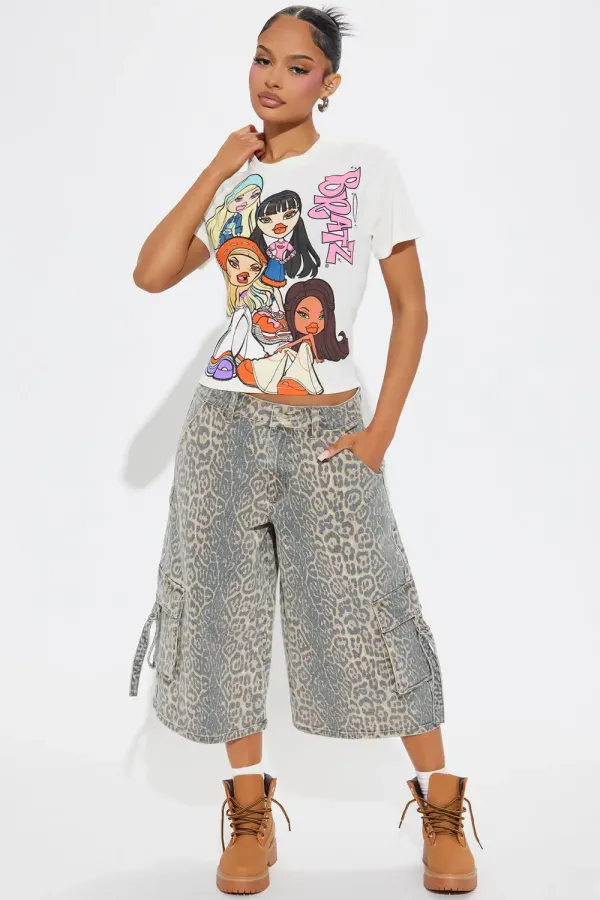 Bratz Baddies Tee - Ivory