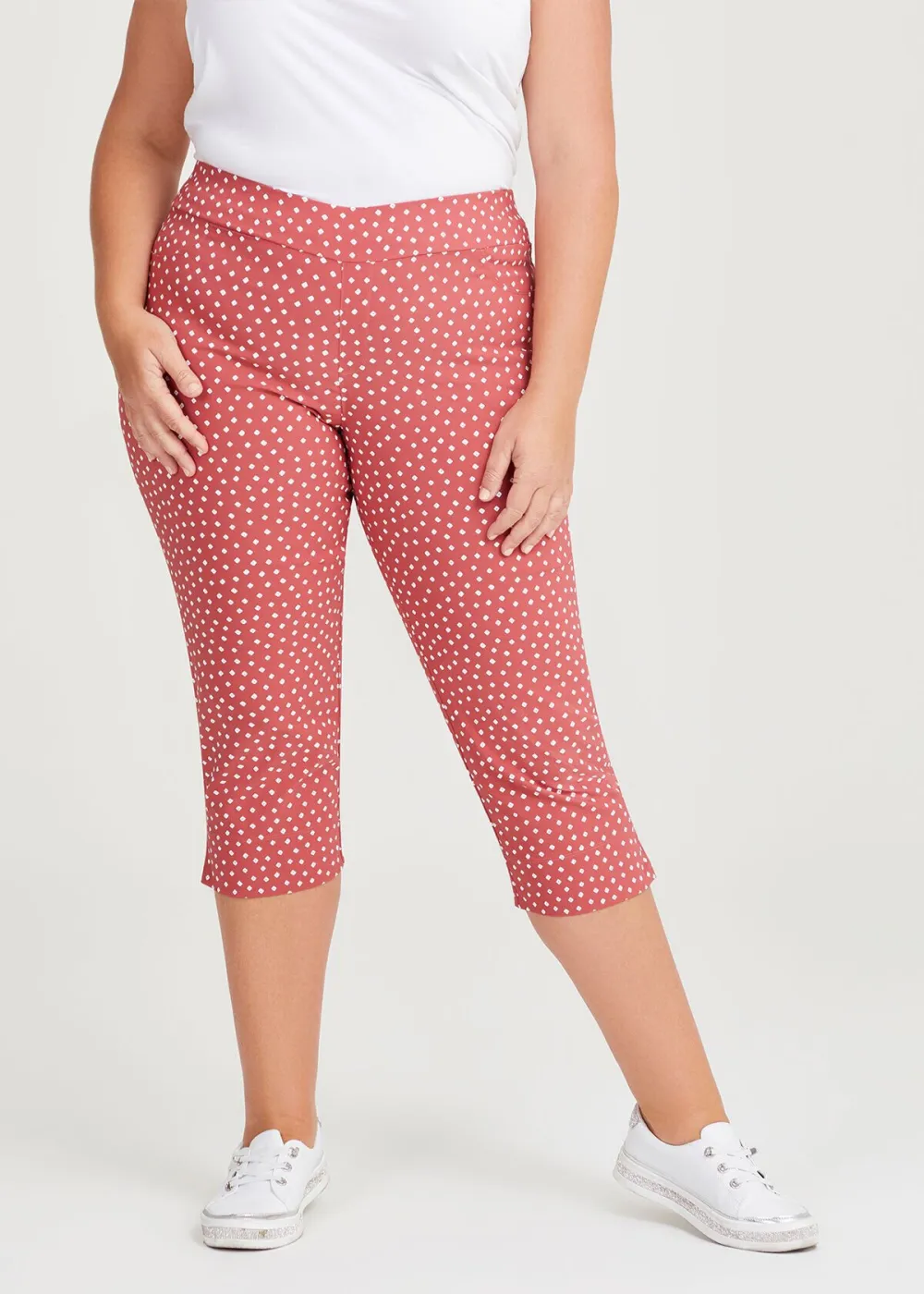Split Hem Crop Pant