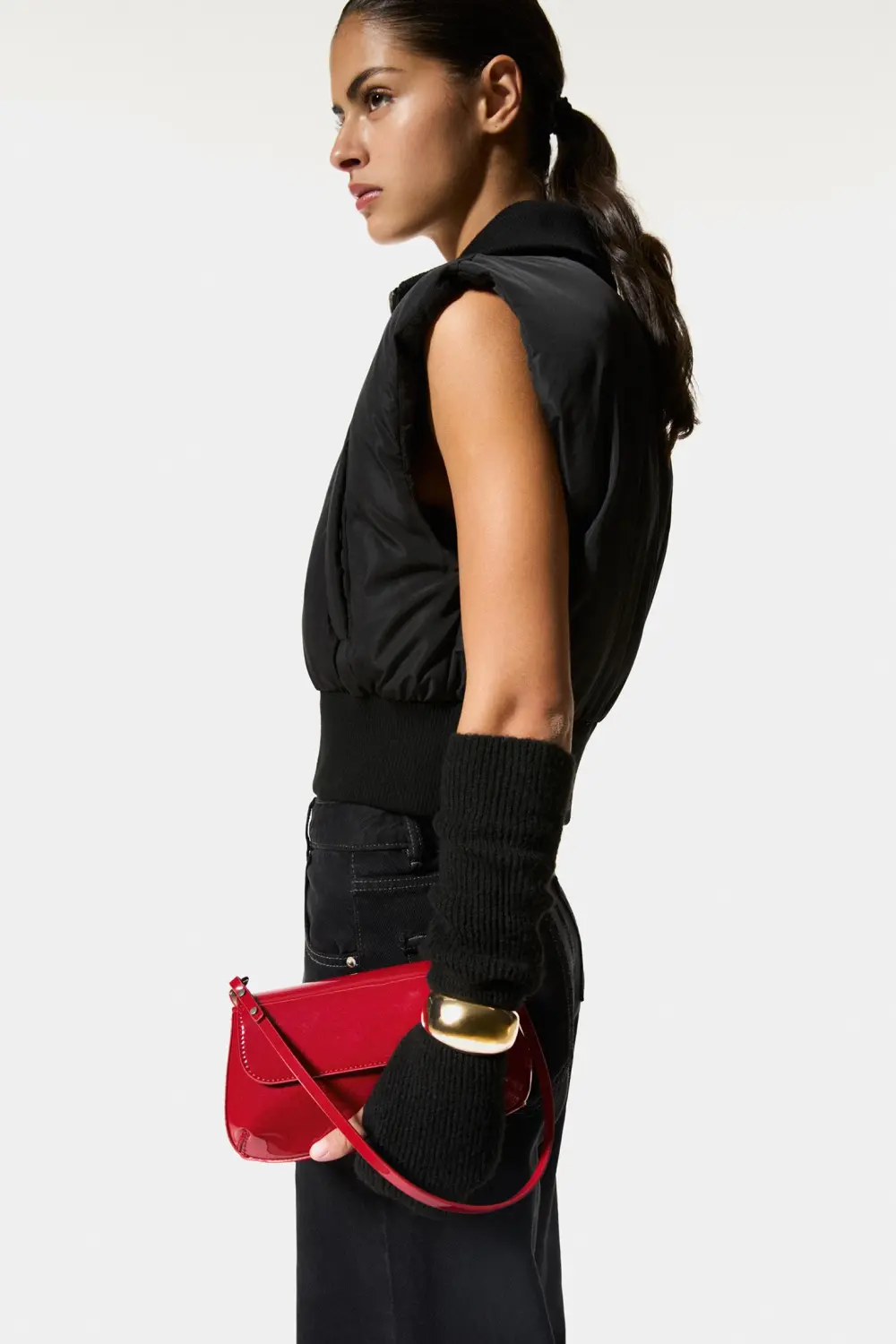 Bolso de hombro charol
