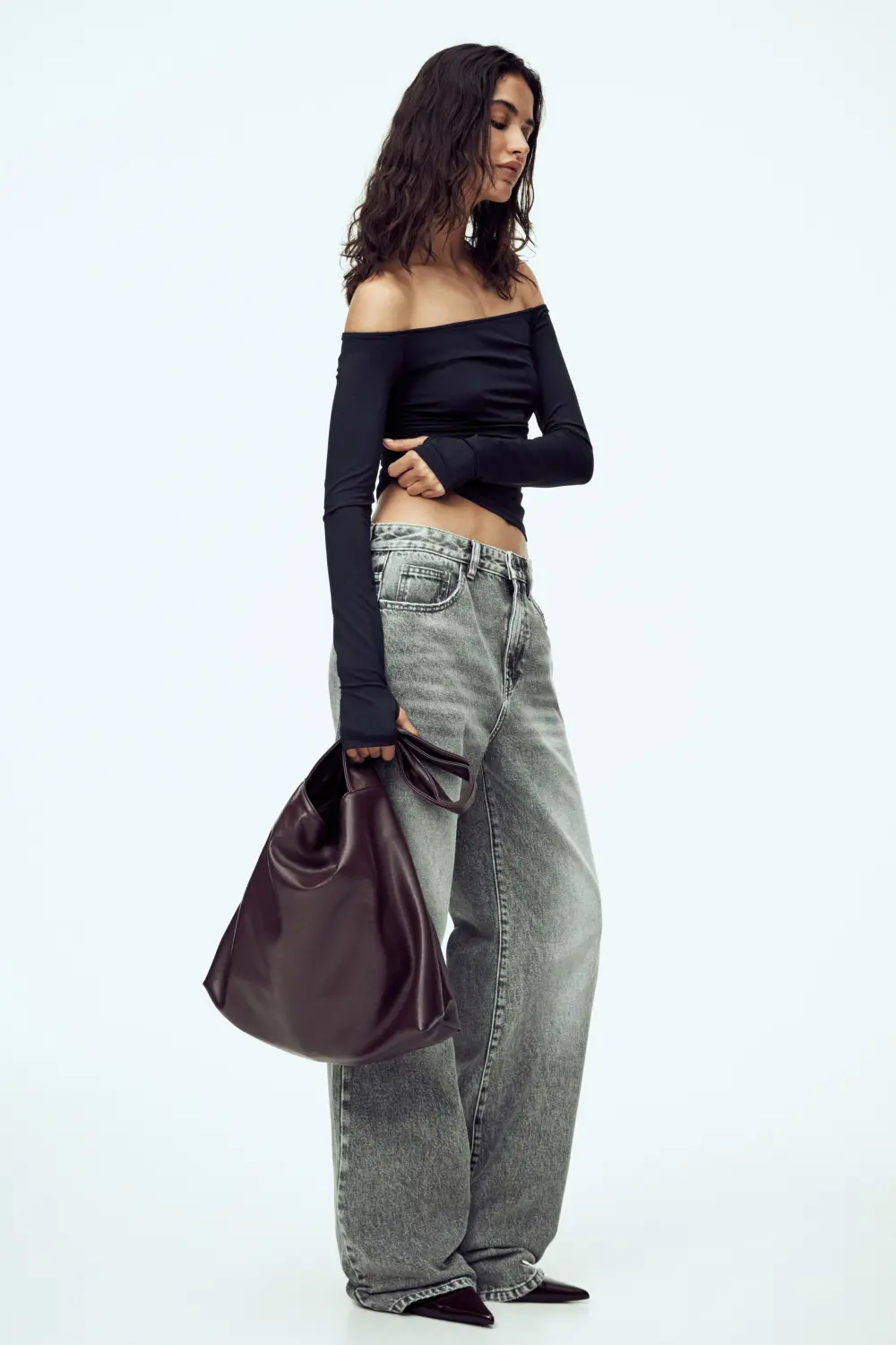 Off-the-shoulder top