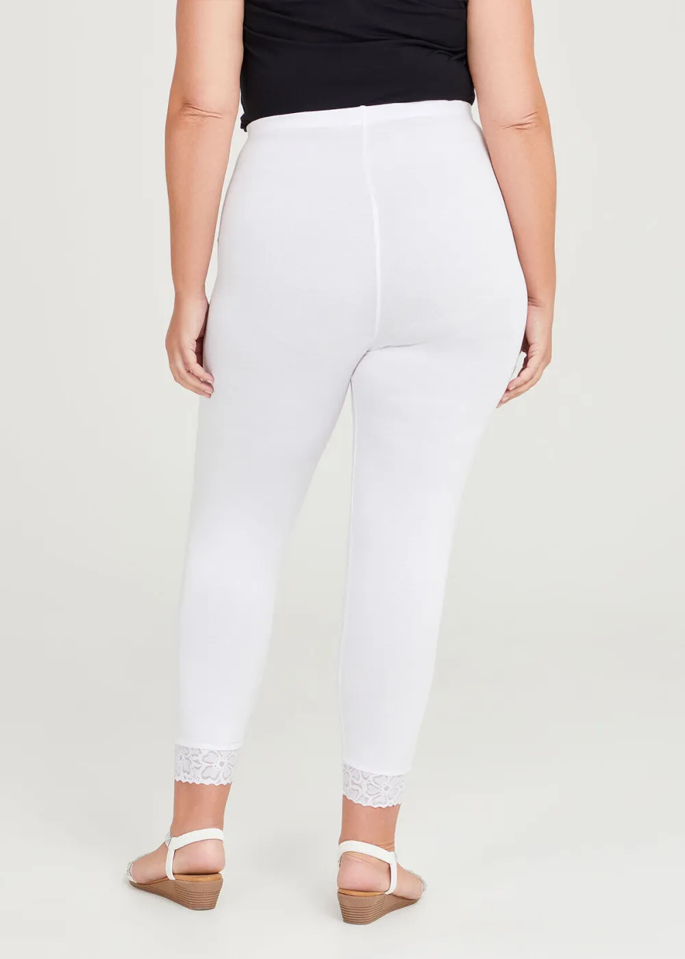 Bamboo Essential Lace Legging