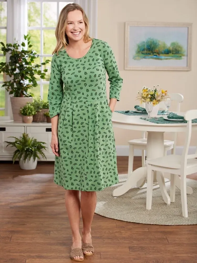 Floral Blossoms Print Pleated Knit Dress