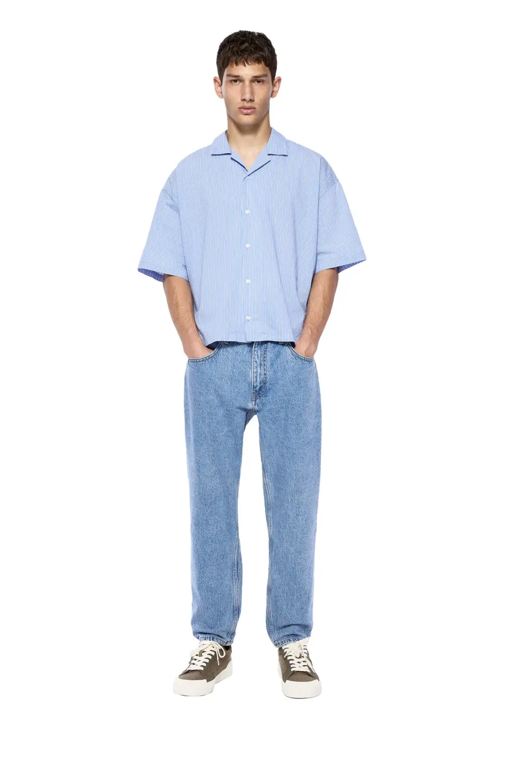 Standard jeans
