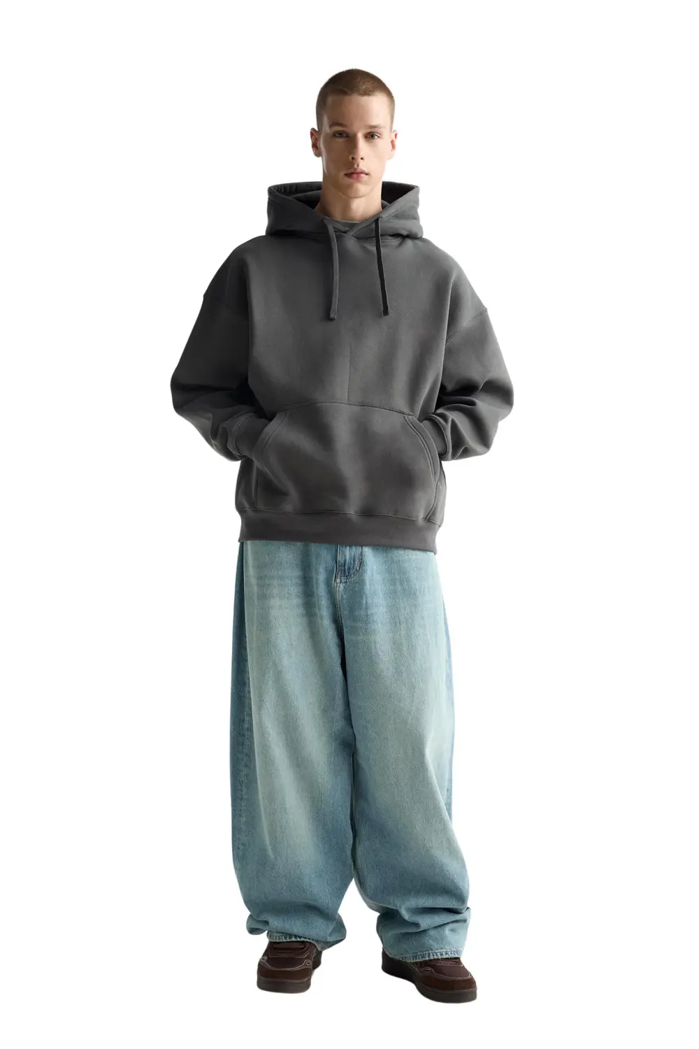 Sudadera básica capucha