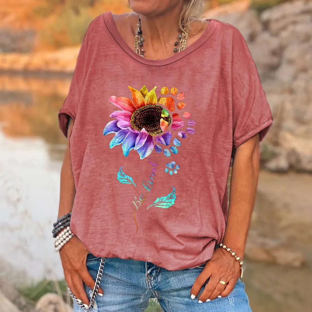 Sunflower Dog Shirt Be Kind Sunflower With Dog Paws Women's T-shirt