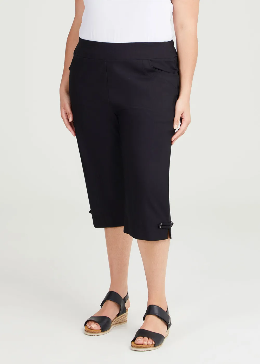 Editorial Essential Short