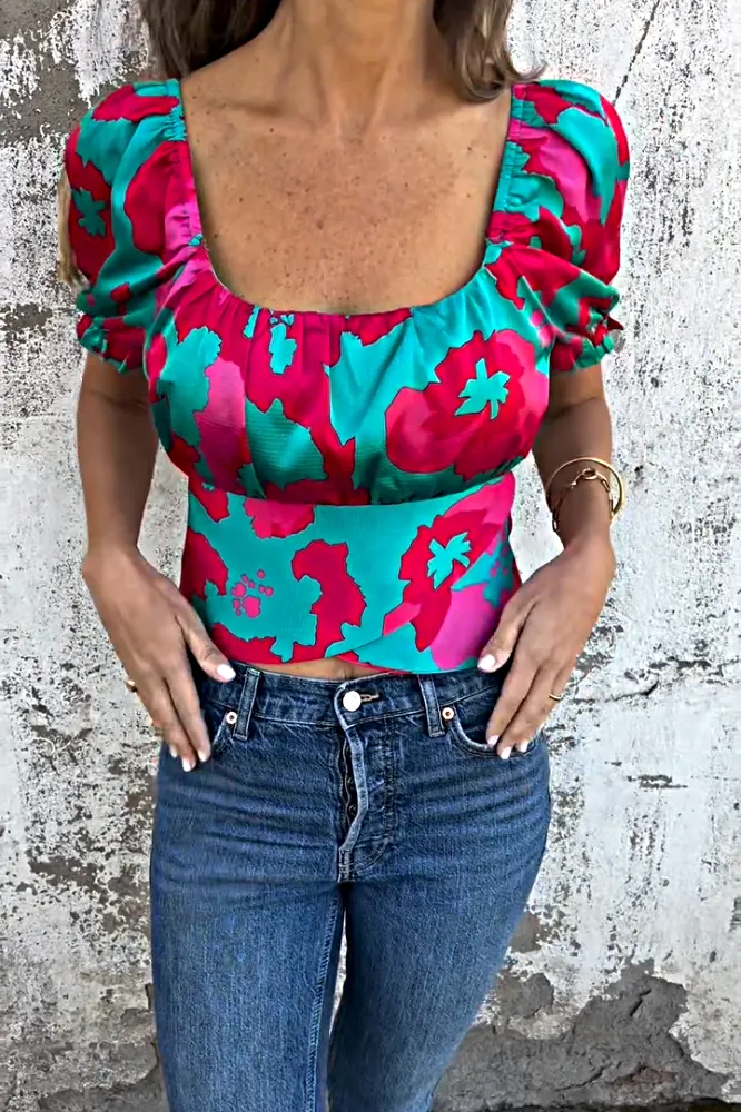 Women's Gradient Pattern Square Neck Top