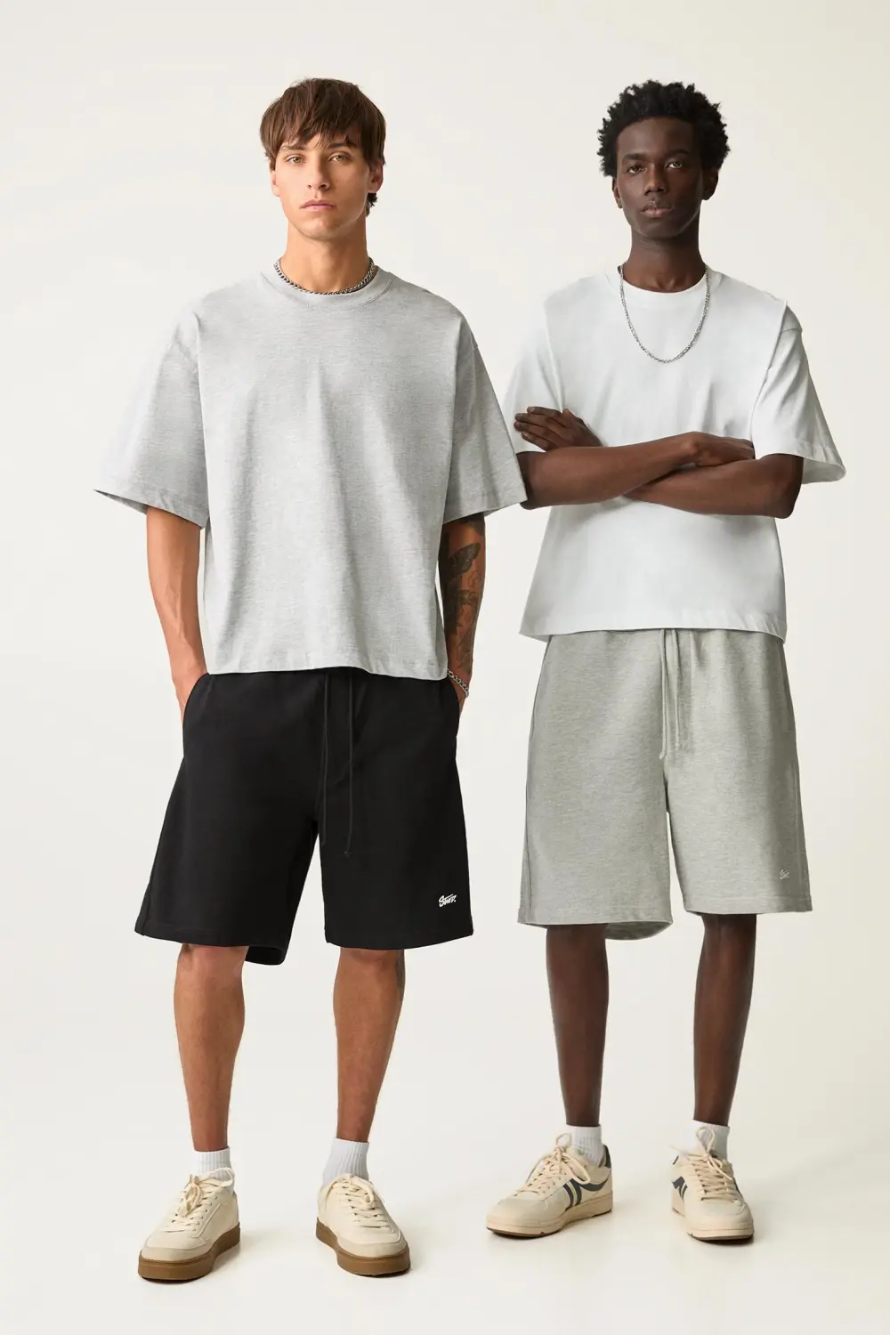 2-pack of STWD Bermuda short sweatpants
