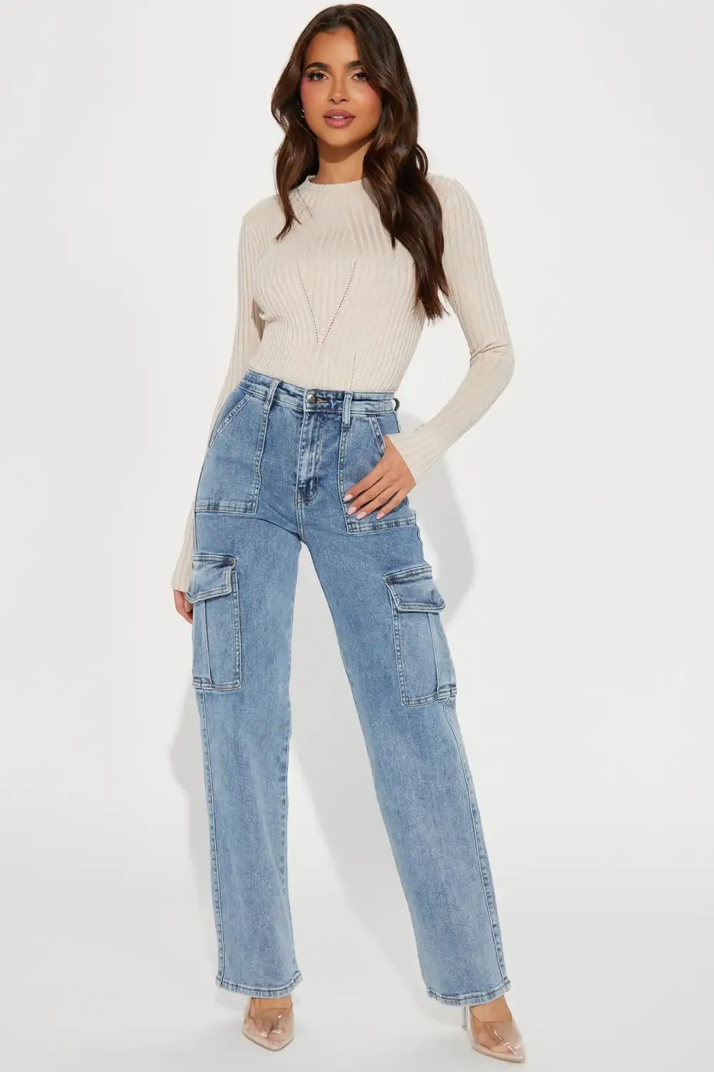 Crowd Pleaser Stretch Cargo Jeans - Medium Wash