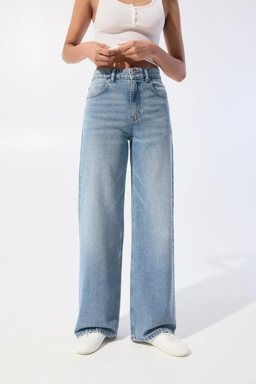 Jeans wide leg tiro alto