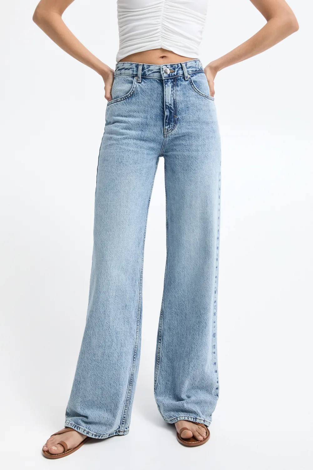 Jeans wide leg tiro alto