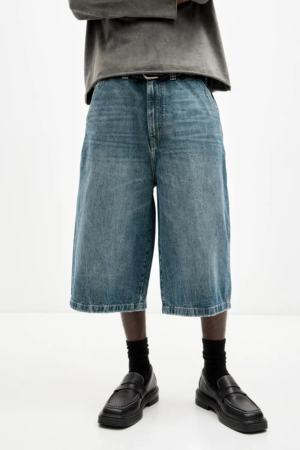 Super baggy jorts