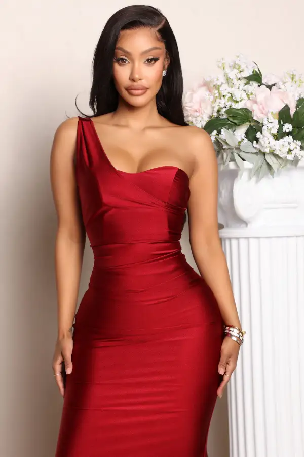 Calling You Over Maxi Dress - Wine