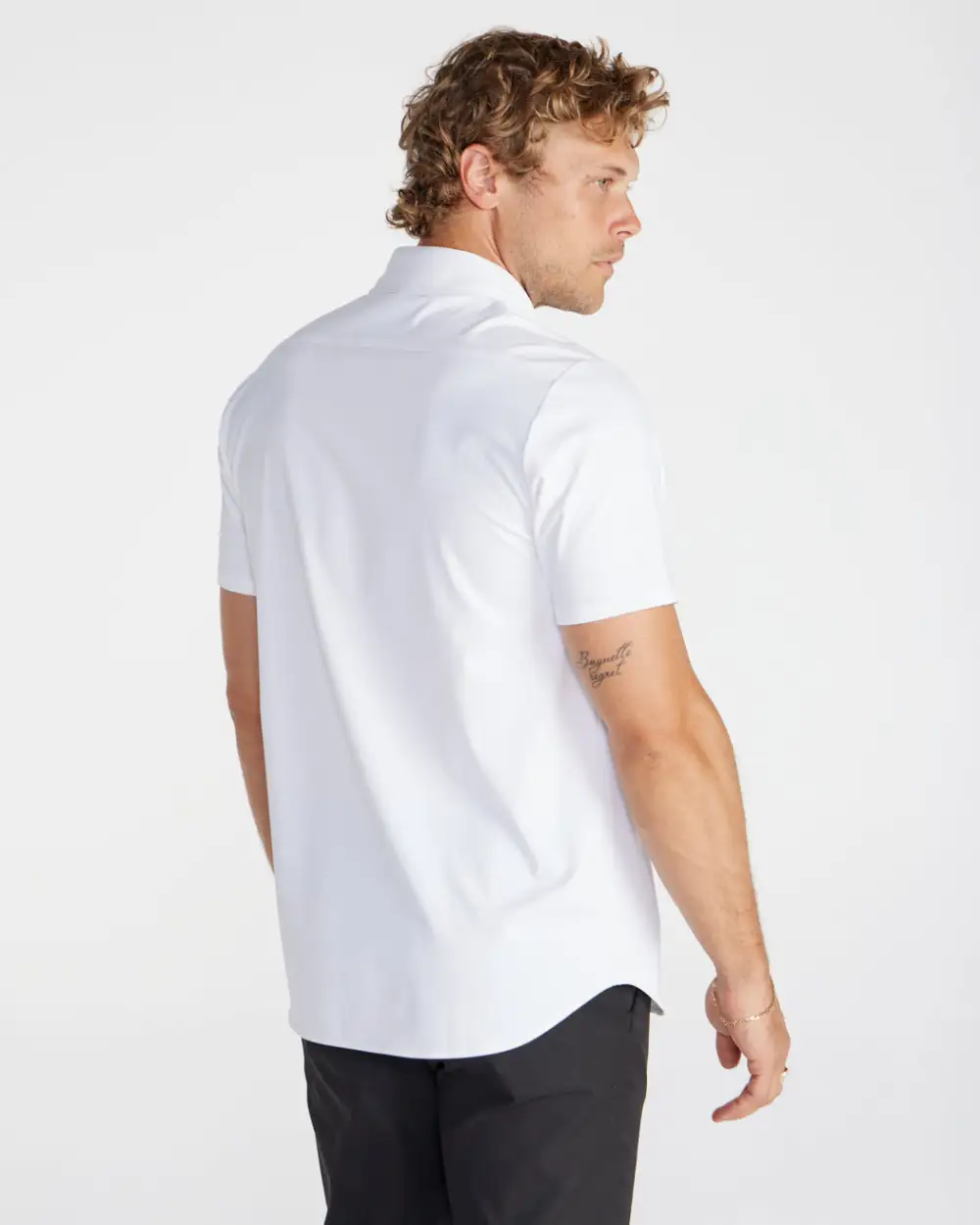 Executive Stretch 2.0 Short Sleeve Button Down