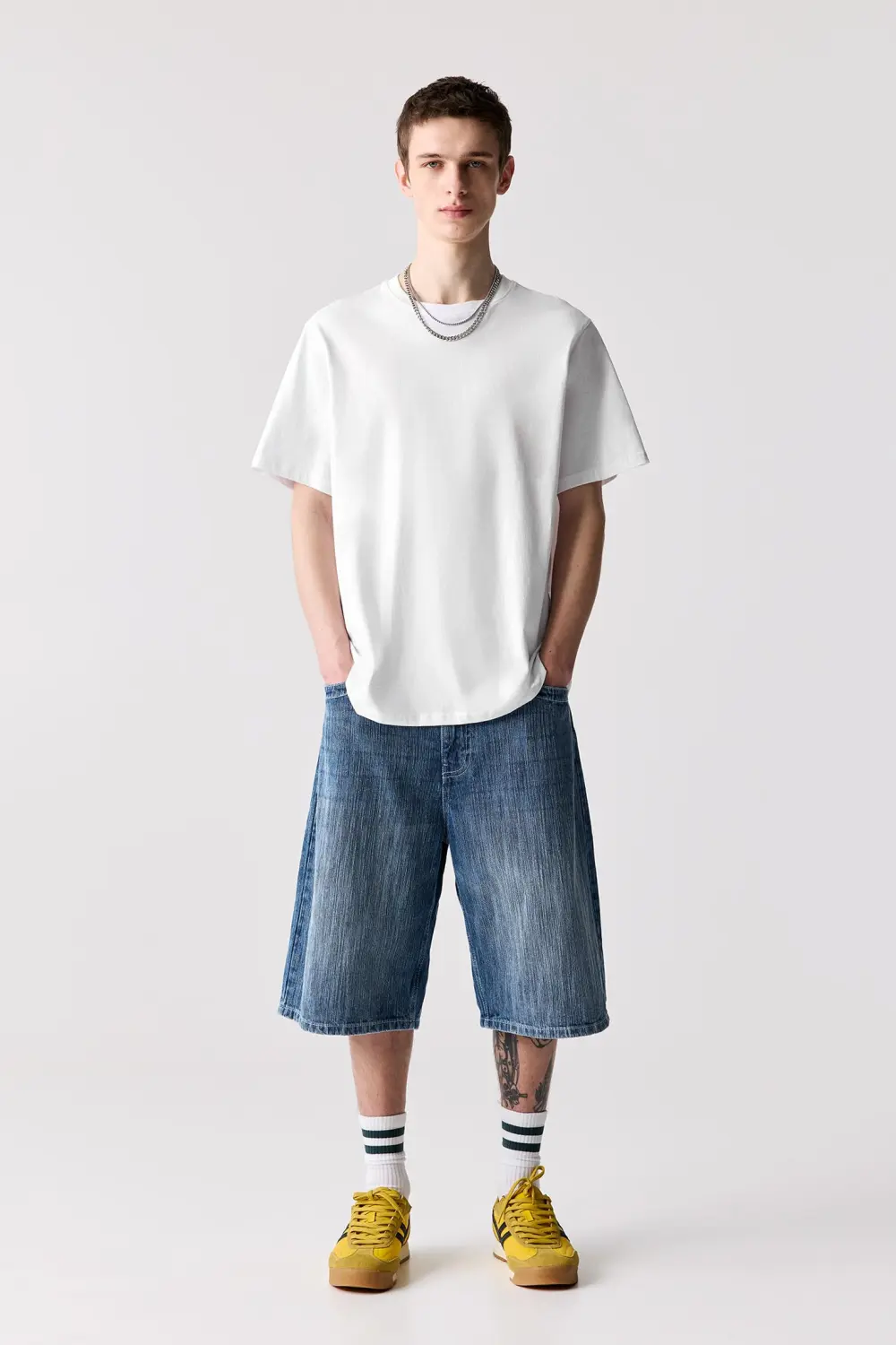 Basic short sleeve cotton T-shirt