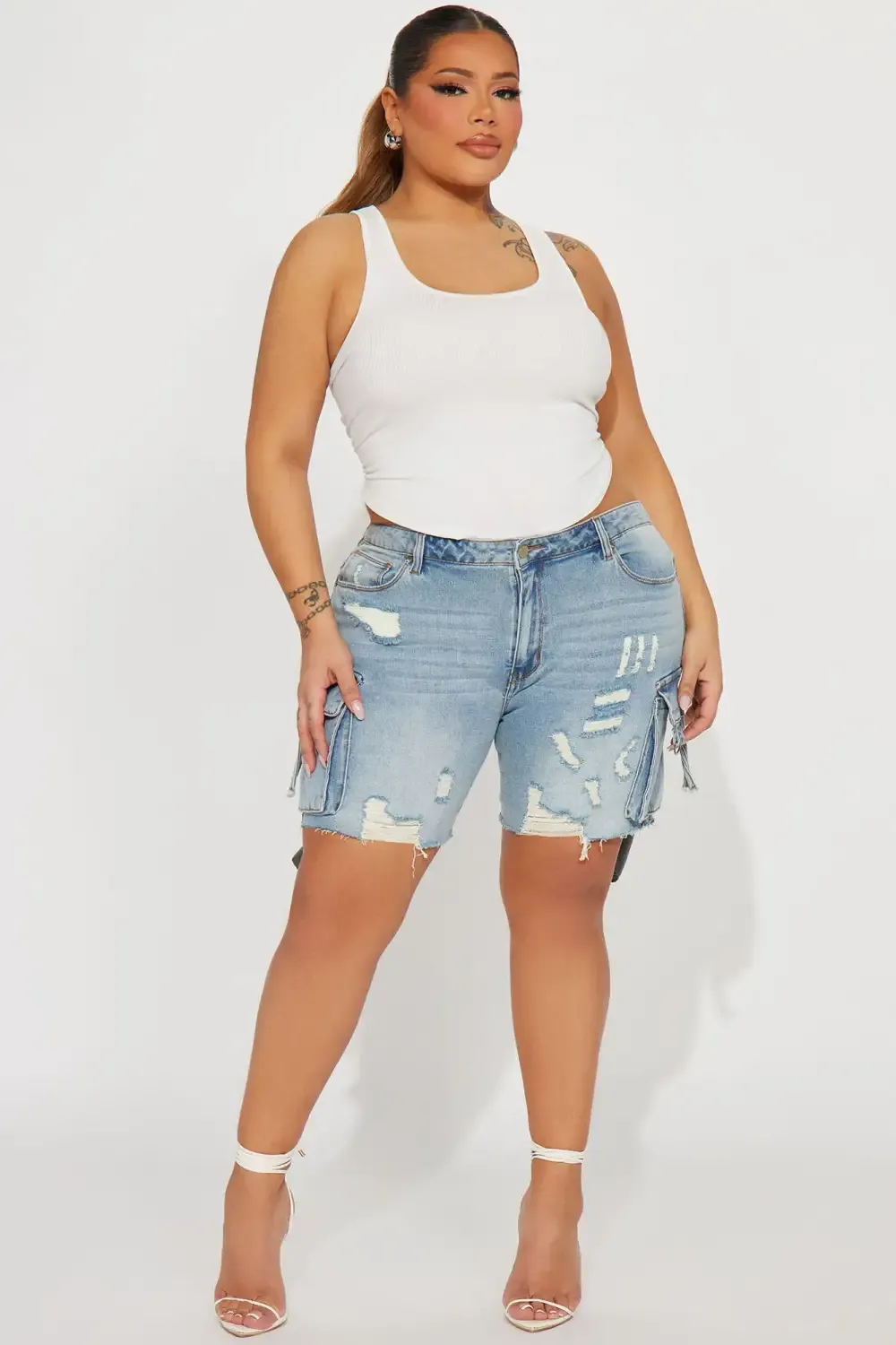 Find A Way Stretch Cargo Denim Shorts - Light Wash