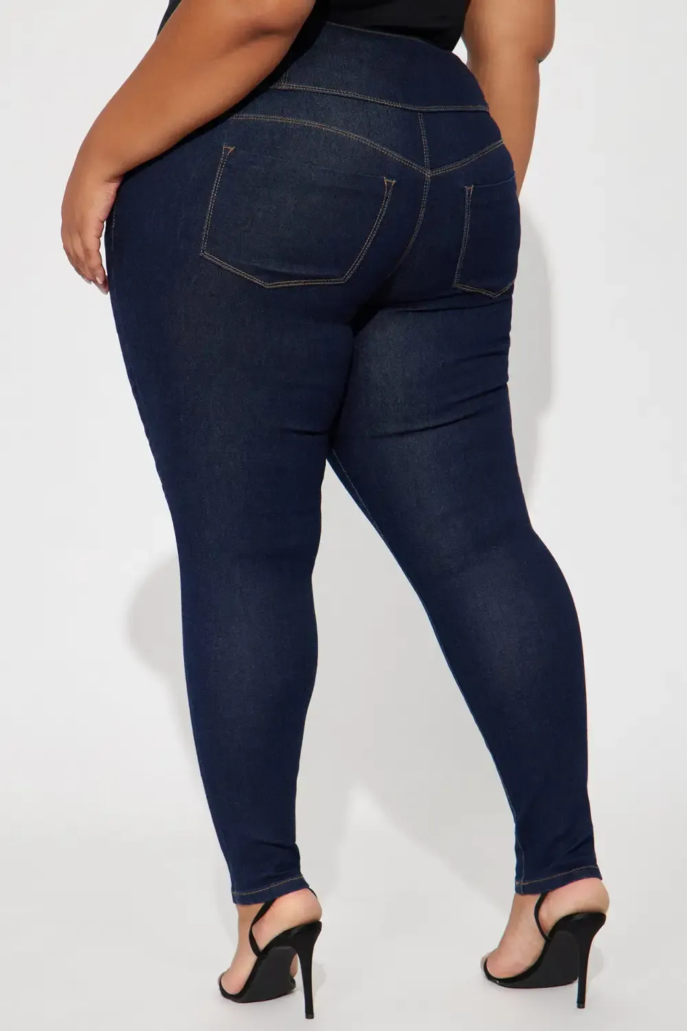 Shut It Down II Skinny Jeans - Dark Wash