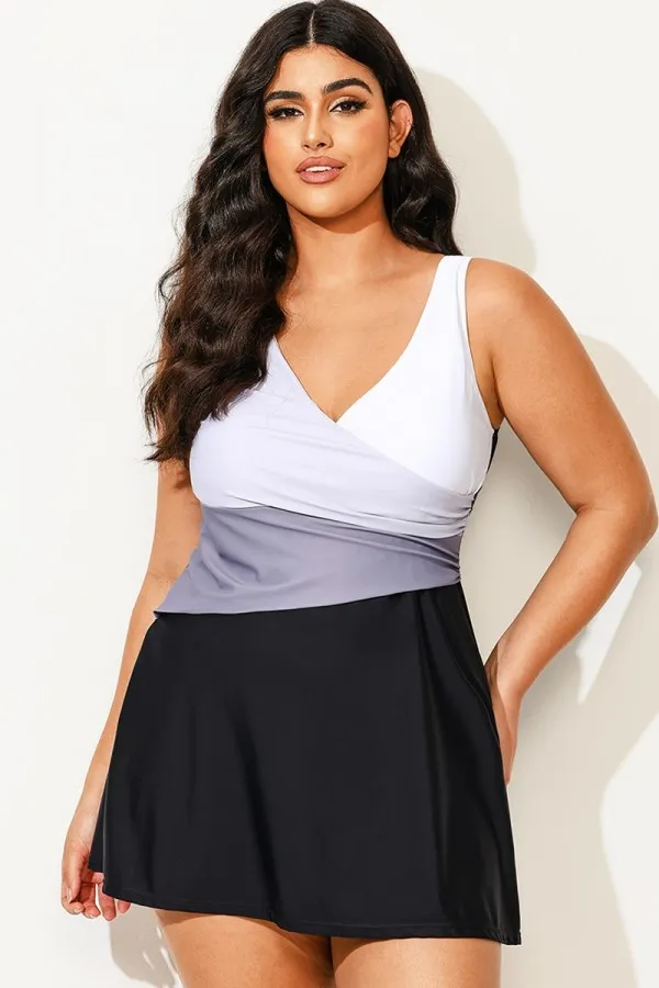 Plus Size Black & White V-Neck Colorblock Fit Swimdress