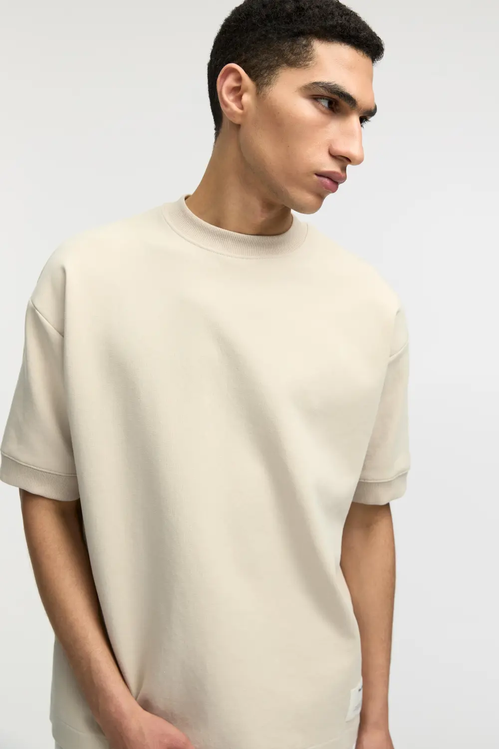 Short sleeve sweatshirt