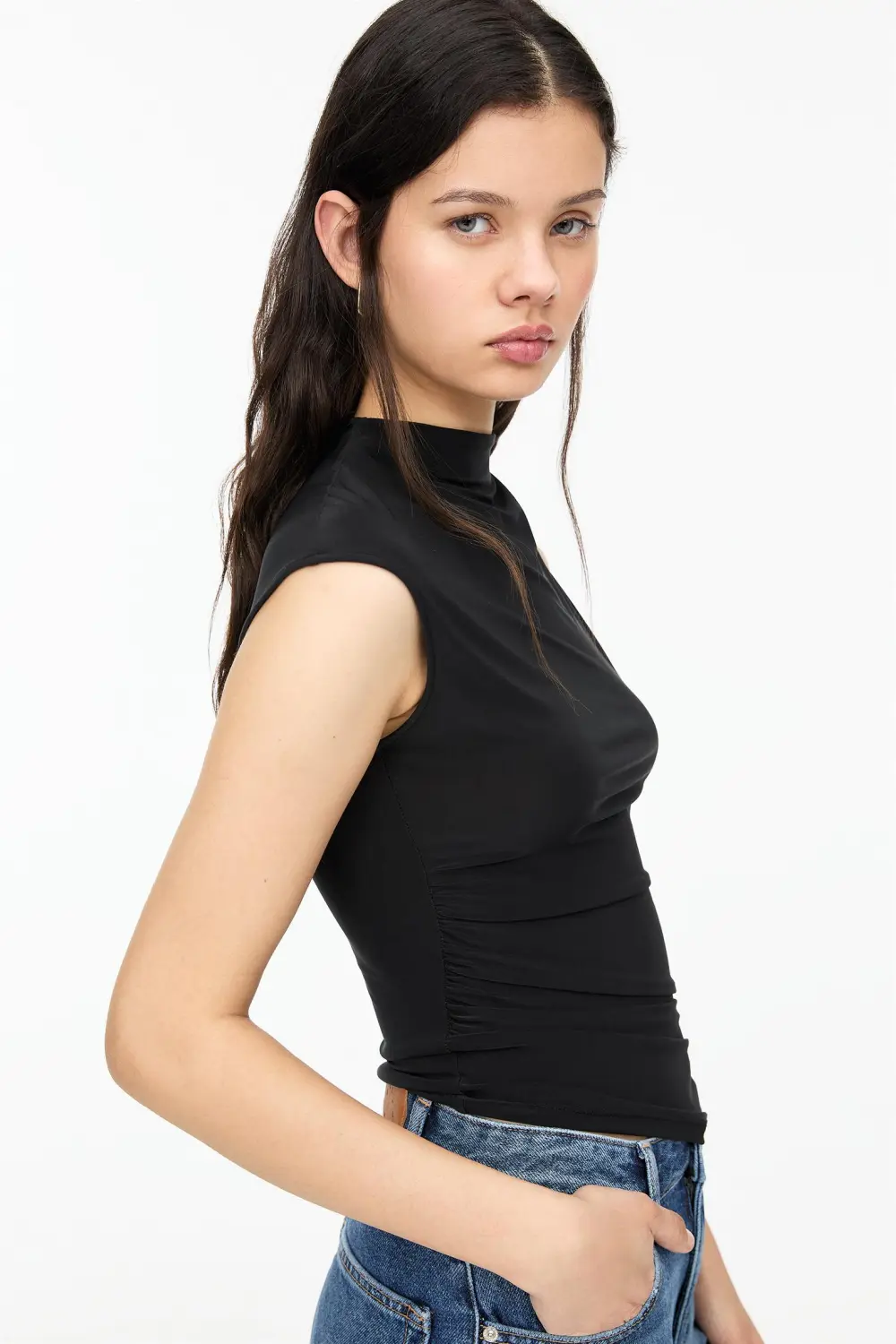 Asymmetric gathered T-shirt
