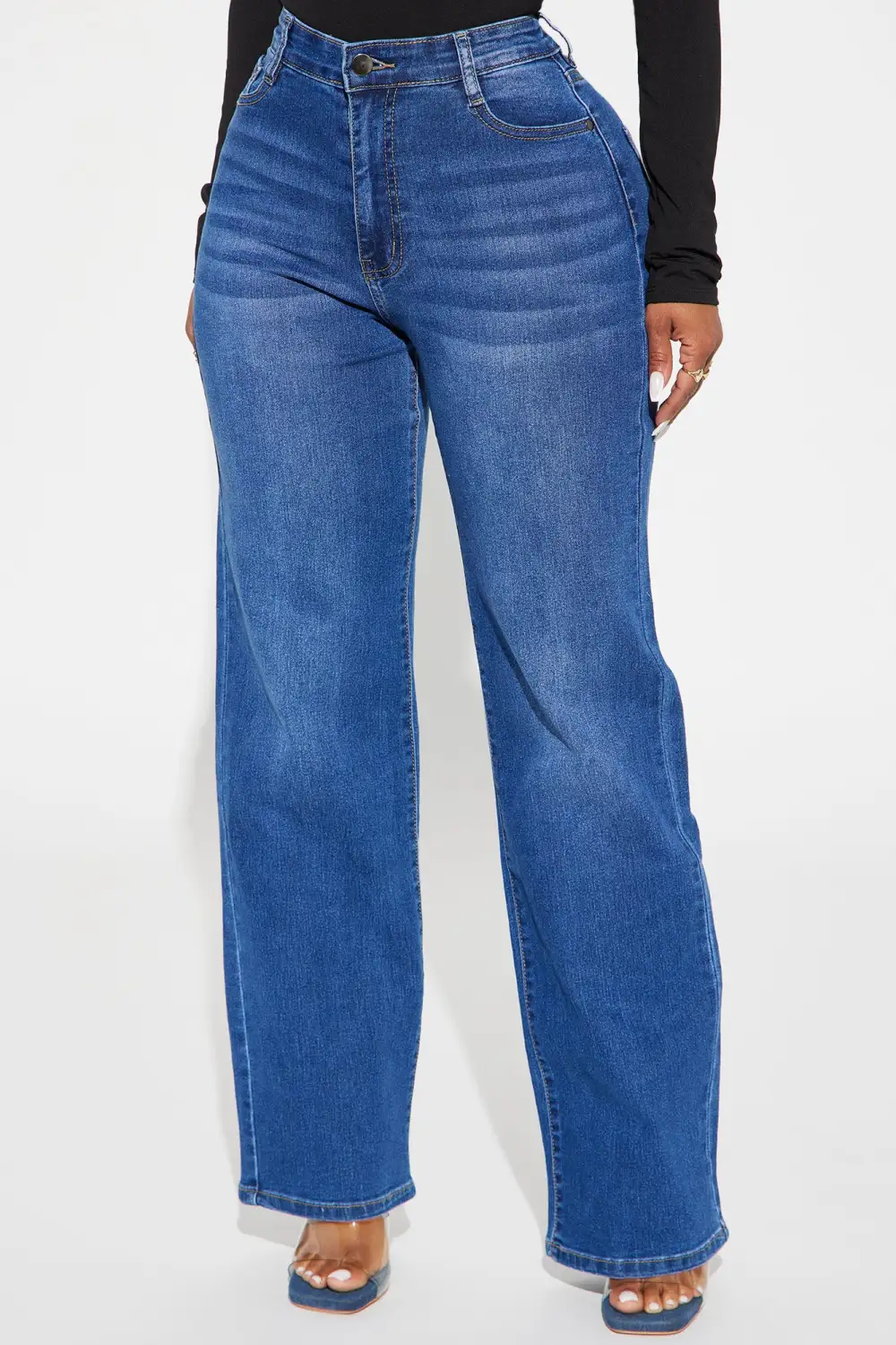 Simply Basic Stretch Straight Jeans - Medium Wash