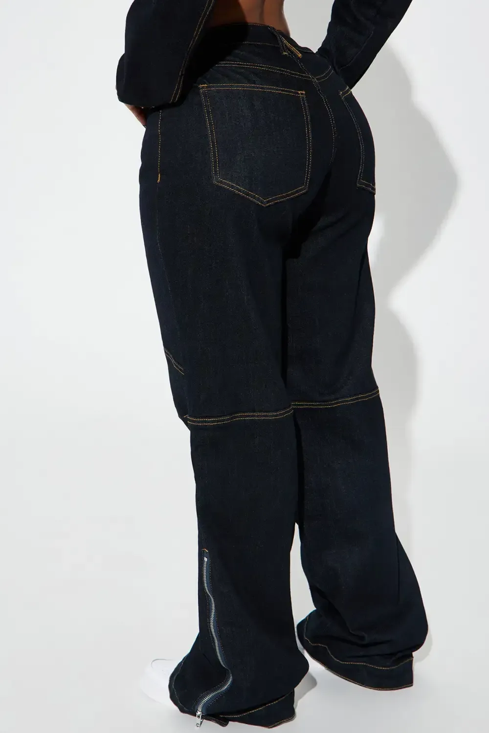 Pinegrove Baggy Jeans - Dark Wash