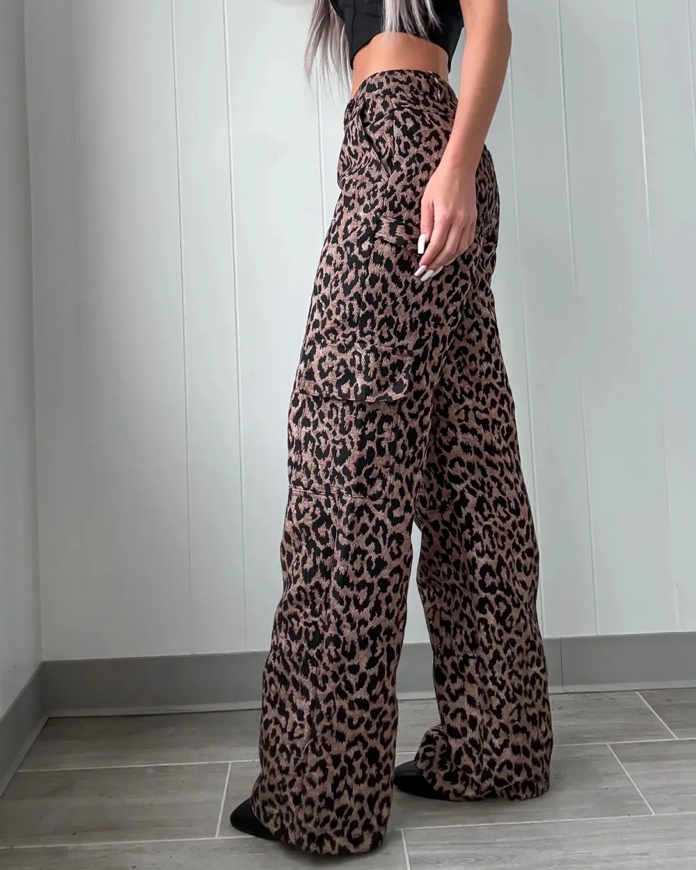 Jacquard Cargo Pants - Leopard